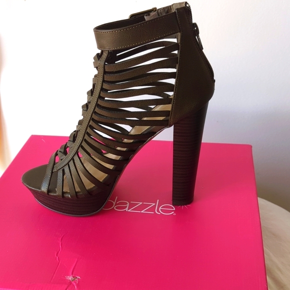 Shoedazzle Heels - Picture 1 of 3